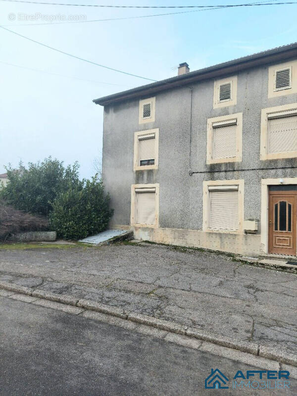Maison à AVRICOURT