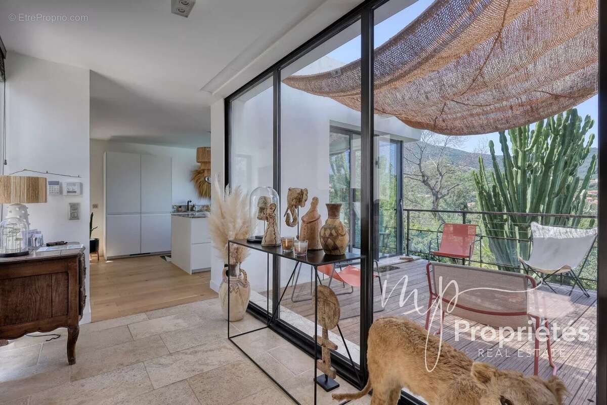 Maison à CAVALAIRE-SUR-MER