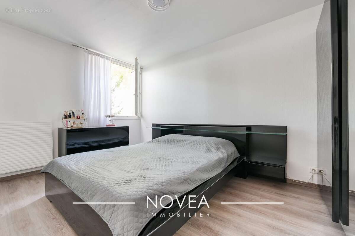 Appartement à VAULX-EN-VELIN