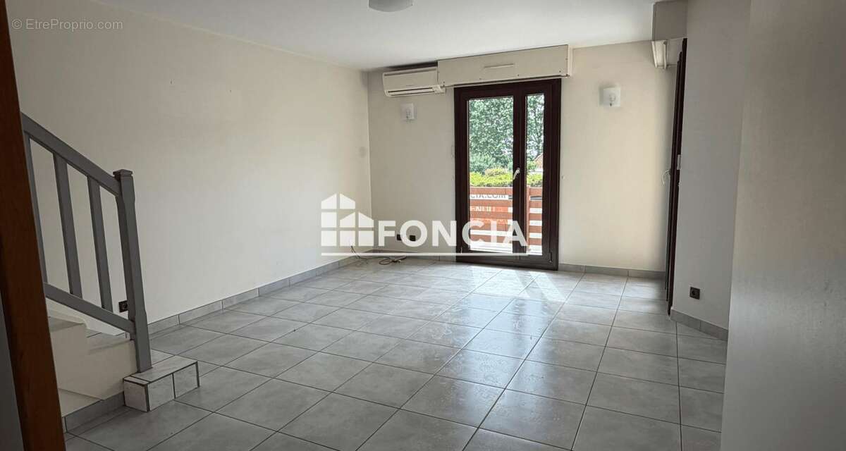 Saint-Apollinaire, très agréable et spacieuse appartement-maison jumelée sur 3 niveaux avec terrasse et jardinet - photo 2