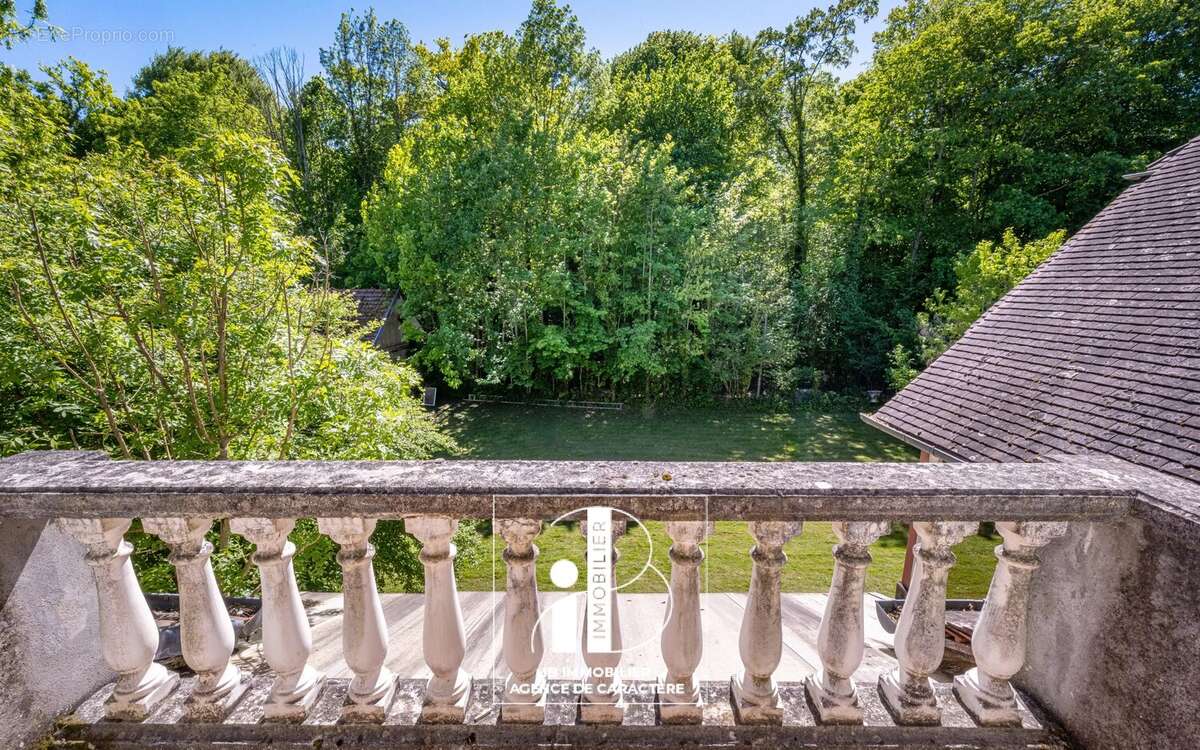 Maison à SAMOIS-SUR-SEINE