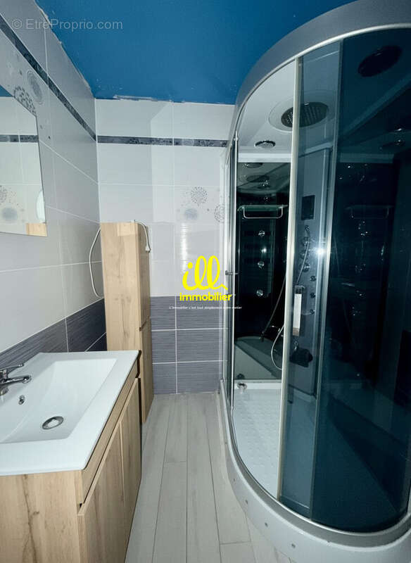 Appartement 94 m² à Charleville-Mezieres  - photo 4