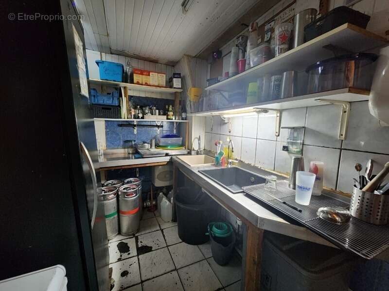 Commerce à FORT-DE-FRANCE