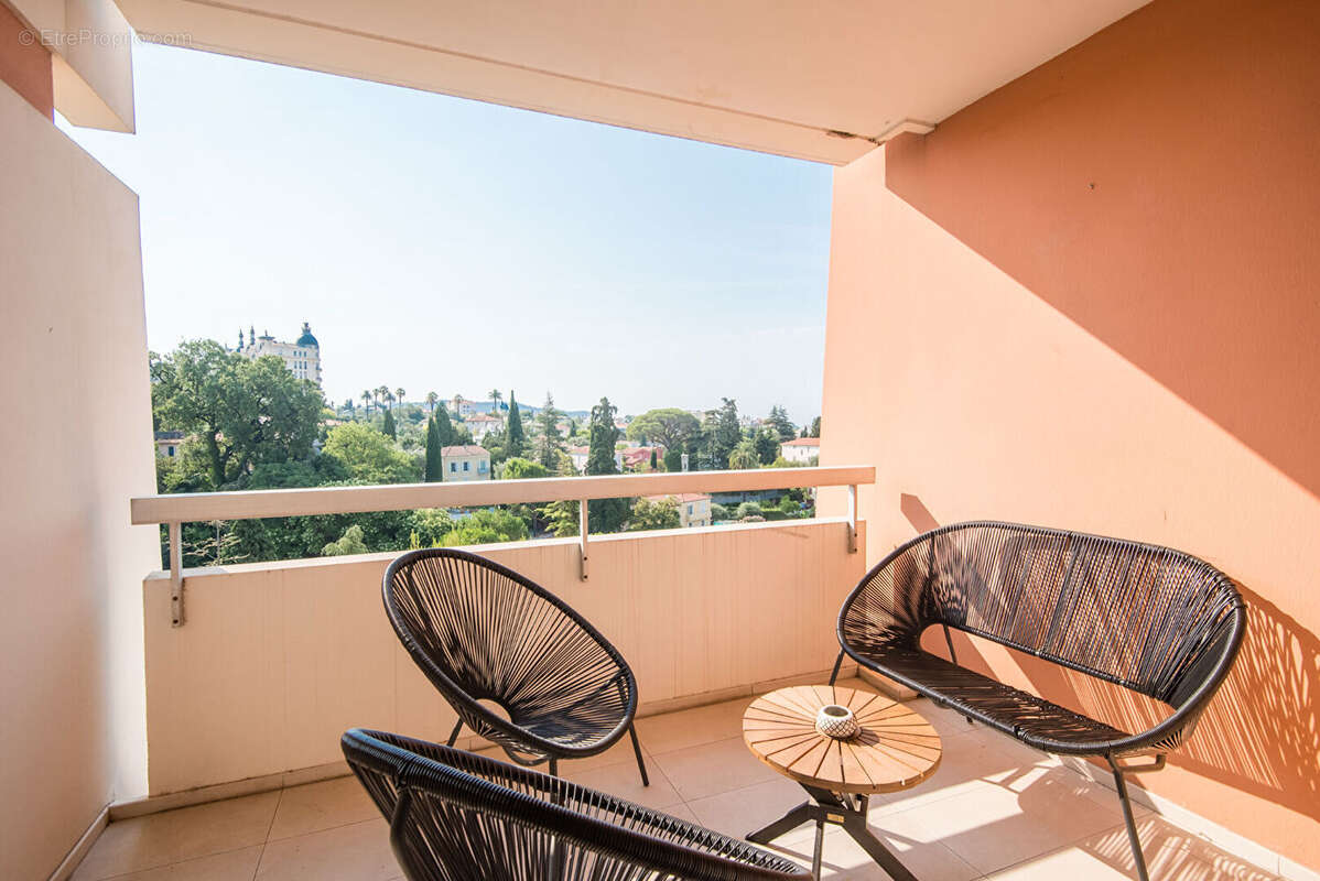 Nice Cimiez - Appartement 3 pièces 81 m2 terrasse - piscine - photo 13