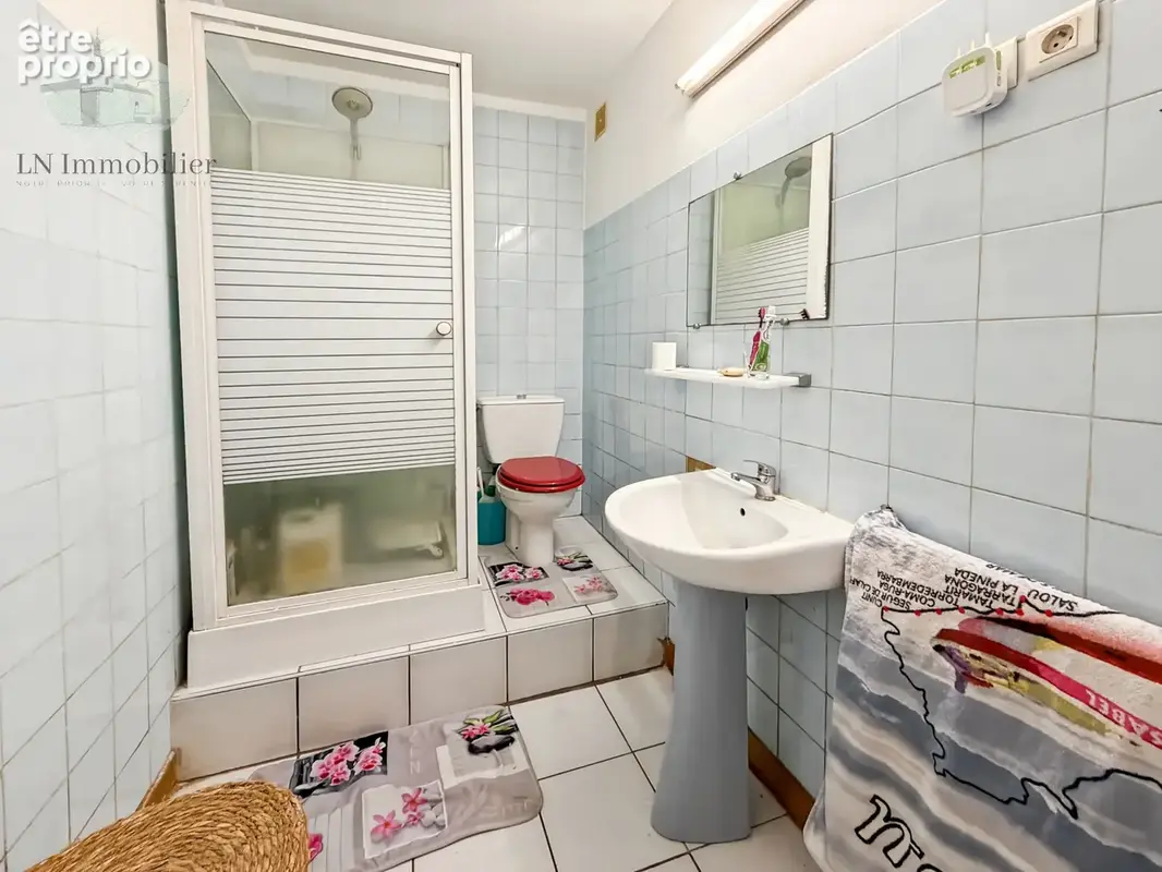 Concarneau - appartement t3 avec cour - 45,93  m2 - photo 3