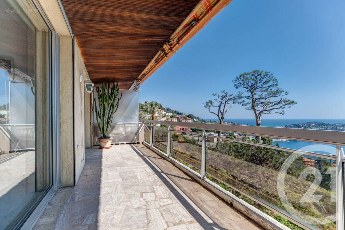 Appartement à VILLEFRANCHE-SUR-MER