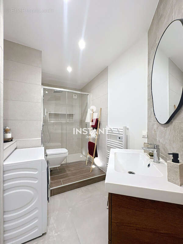 Appartement à VILLENEUVE-LE-ROI