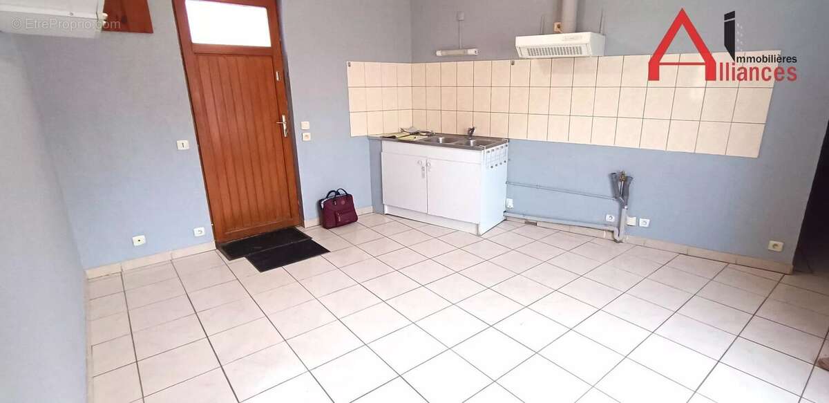 Maison 57 m² à Saint-Blimont  - photo 3