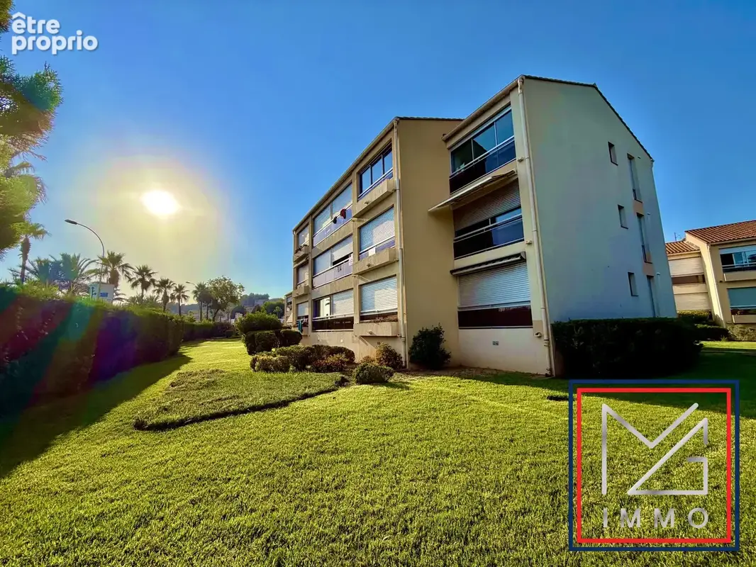Appartement à SANARY-SUR-MER
