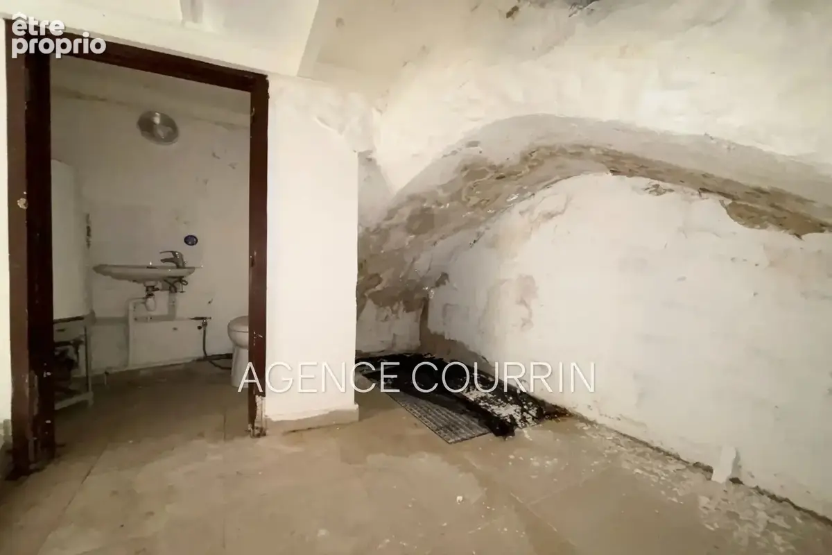 Commerce 40 m² à vendre à Grasse (06130) - photo 7