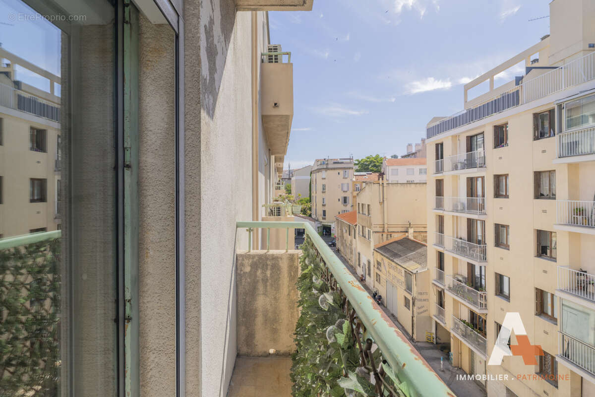 Appartement à MARSEILLE-7E