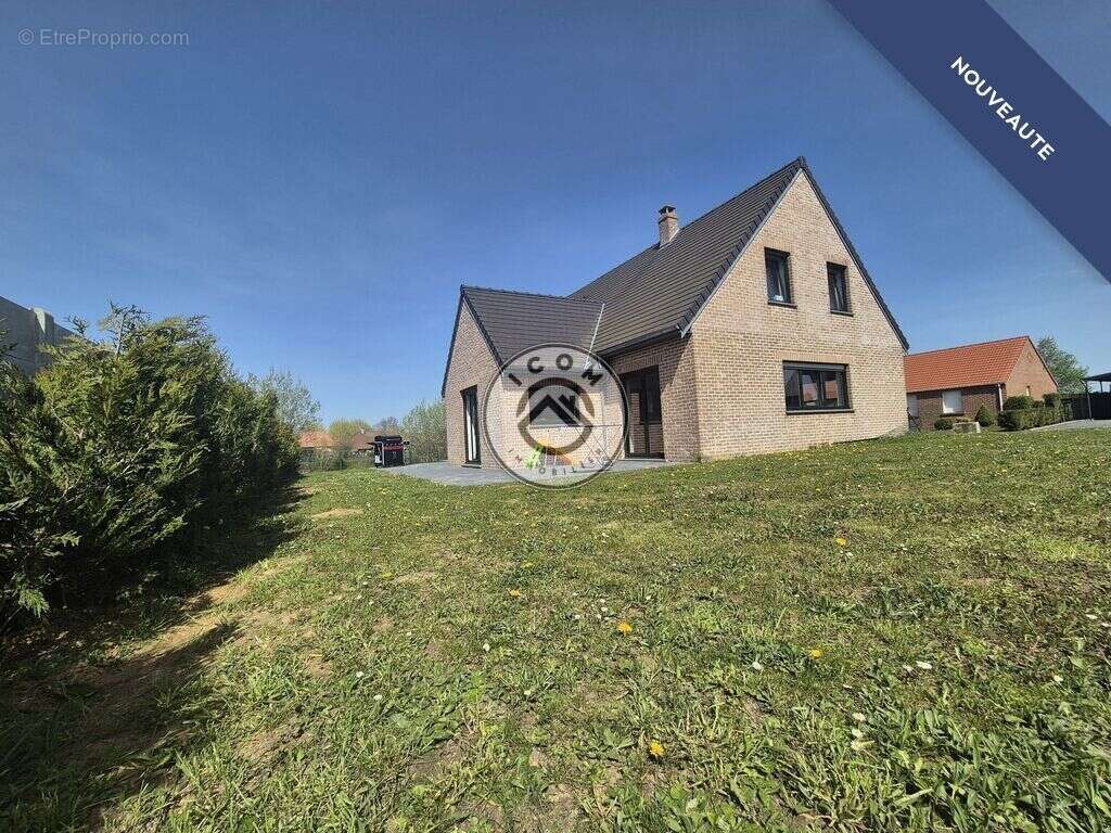 Maison à AULNOYE-AYMERIES