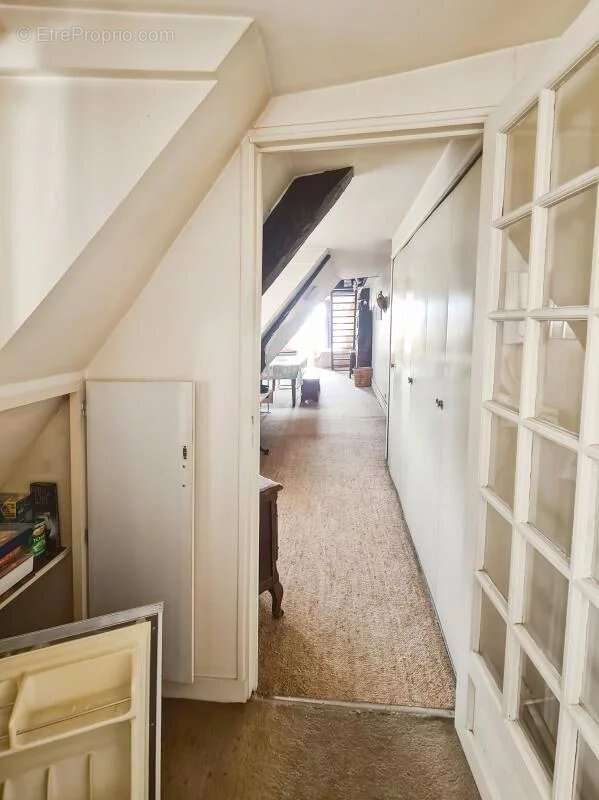 Appartement à PARIS-4E