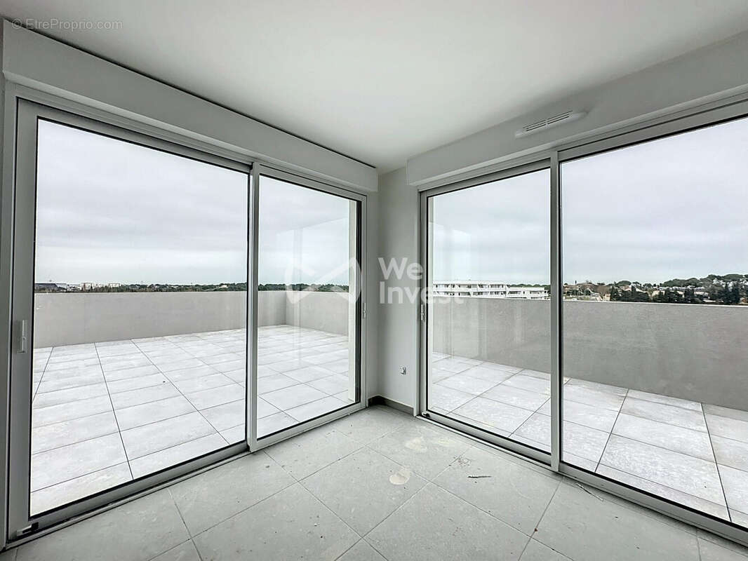 Appartement à LATTES