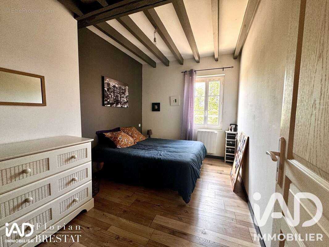 Maison 132 m² à Aureilhan  - photo 7