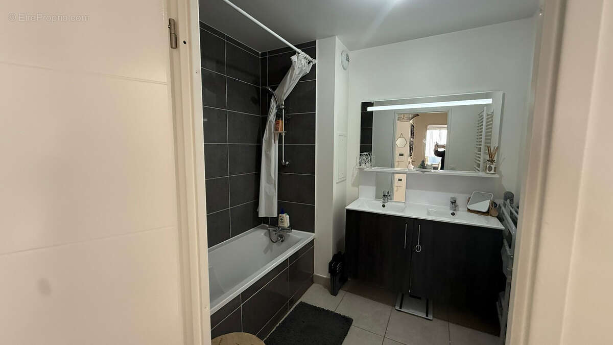 Appartement à CLAYE-SOUILLY