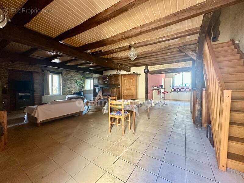 5 mn de dijon valmy, bellefond 21490, authentique maison bourguignonne – 176 m² habitables, grange, cour, greniers, bûcher, cave - photo 2