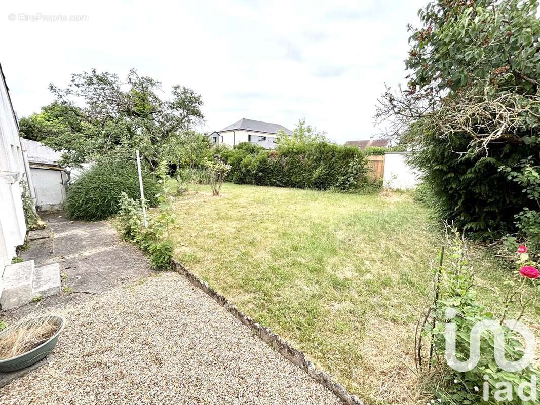 Photo 9 - Maison à FLEURY-LES-AUBRAIS