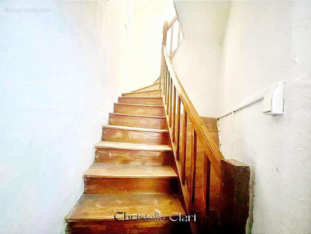 Maison de village 6 pièces 138 m2, située à  Villepinte - photo 5