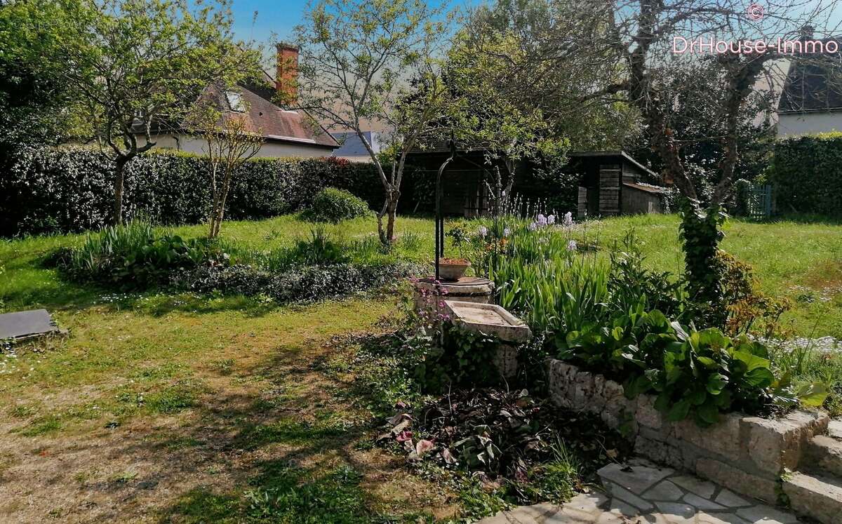 Maison 223 m² à Saint-Cyr-En-Val  - photo 16