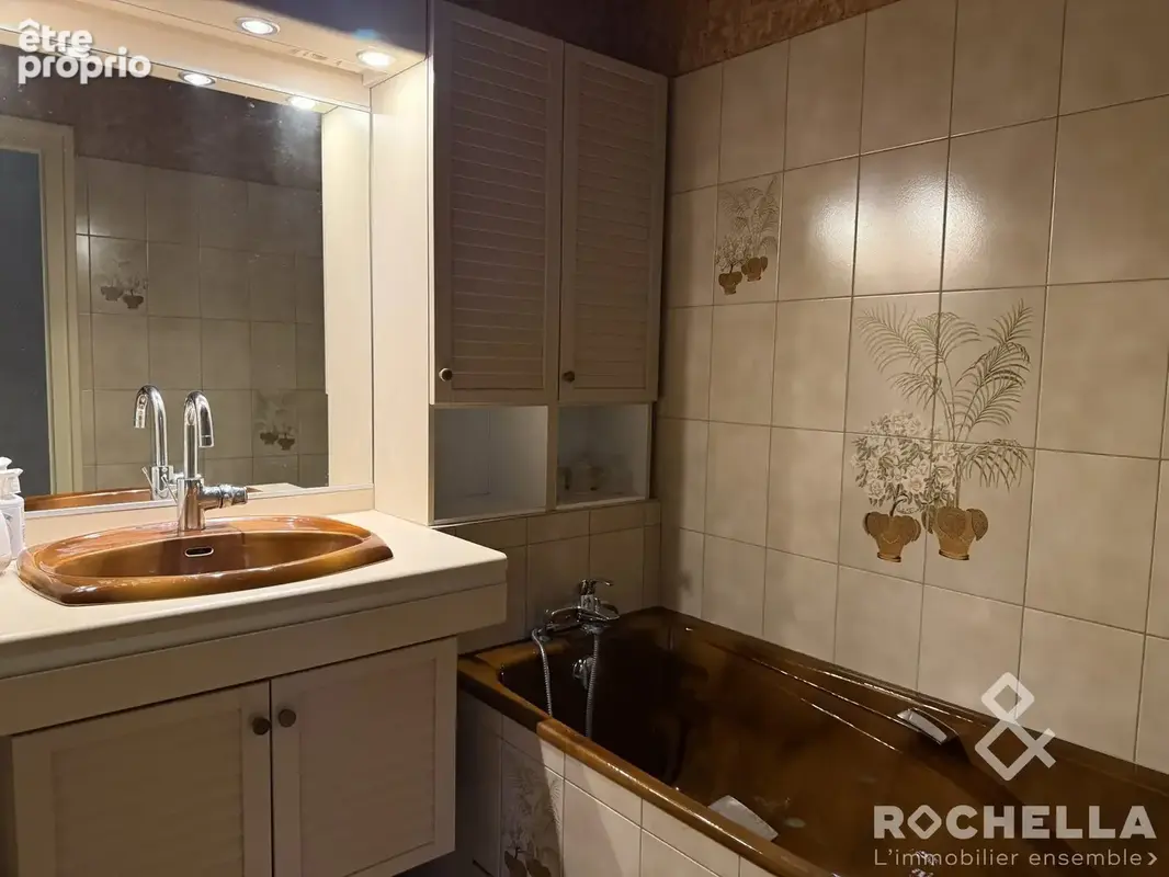 Appartement 3 pièces 73 m² à vendre à La Rochelle (17000) - photo 5