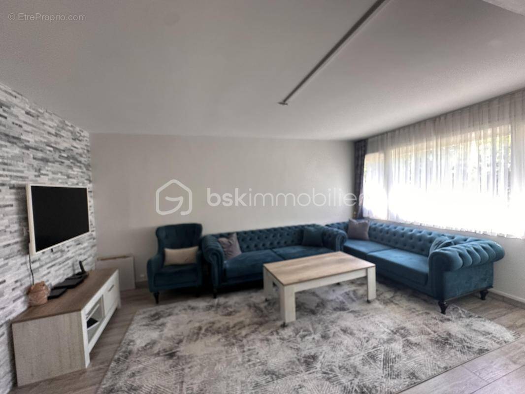 Appartement à RIS-ORANGIS