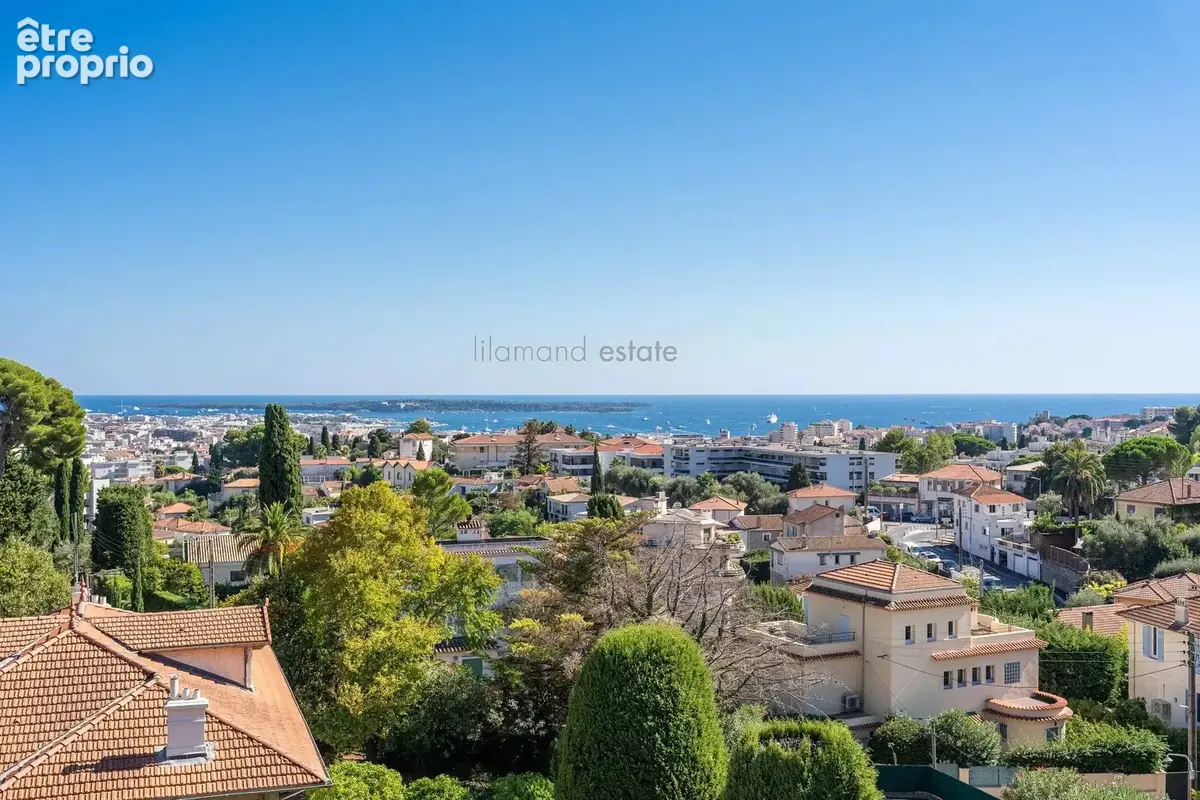Le cannet - dernier etage - vue mer - 4 pièces 162 m2 - - photo 12