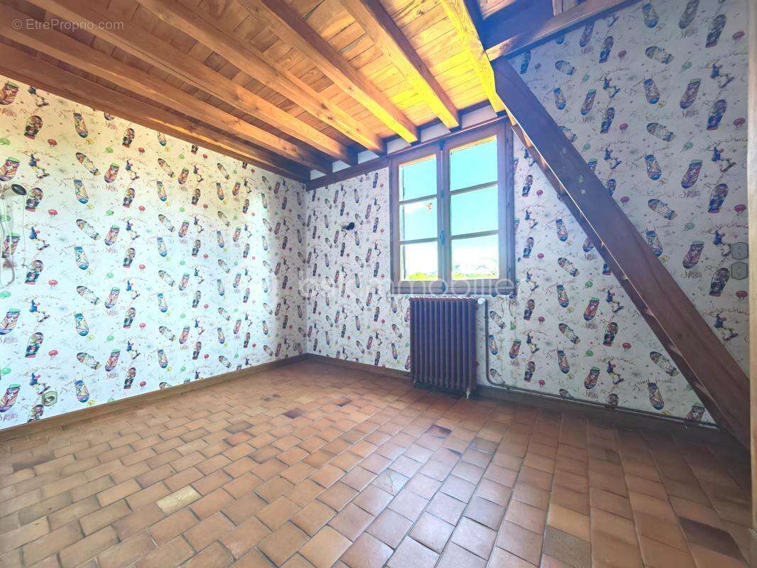 Maison à MORET-SUR-LOING