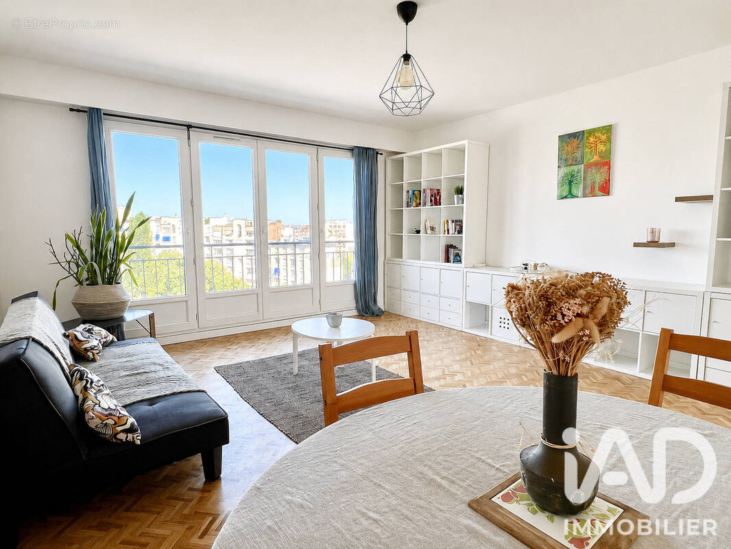 Photo 1 - Appartement à VANVES