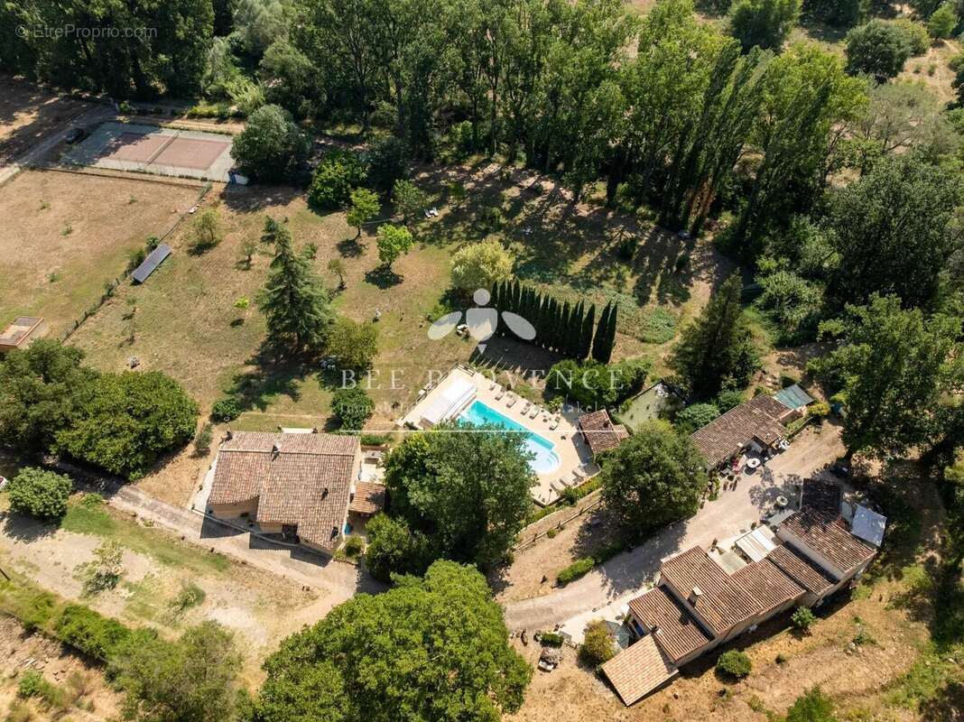 Authentique bastide provençale avec gîtes, piscine et grand terrain - photo 31