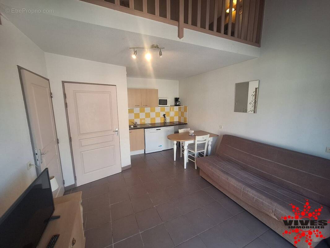 Colombiers  Charmante villa T2 avec terrasse et piscine dans une résidence de vacances - photo 2