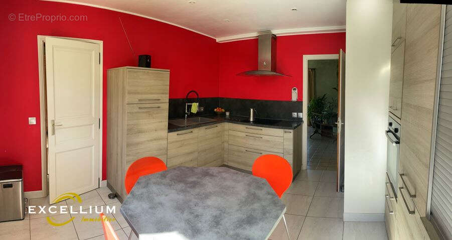 Maison à FONTAINES-SUR-SAONE