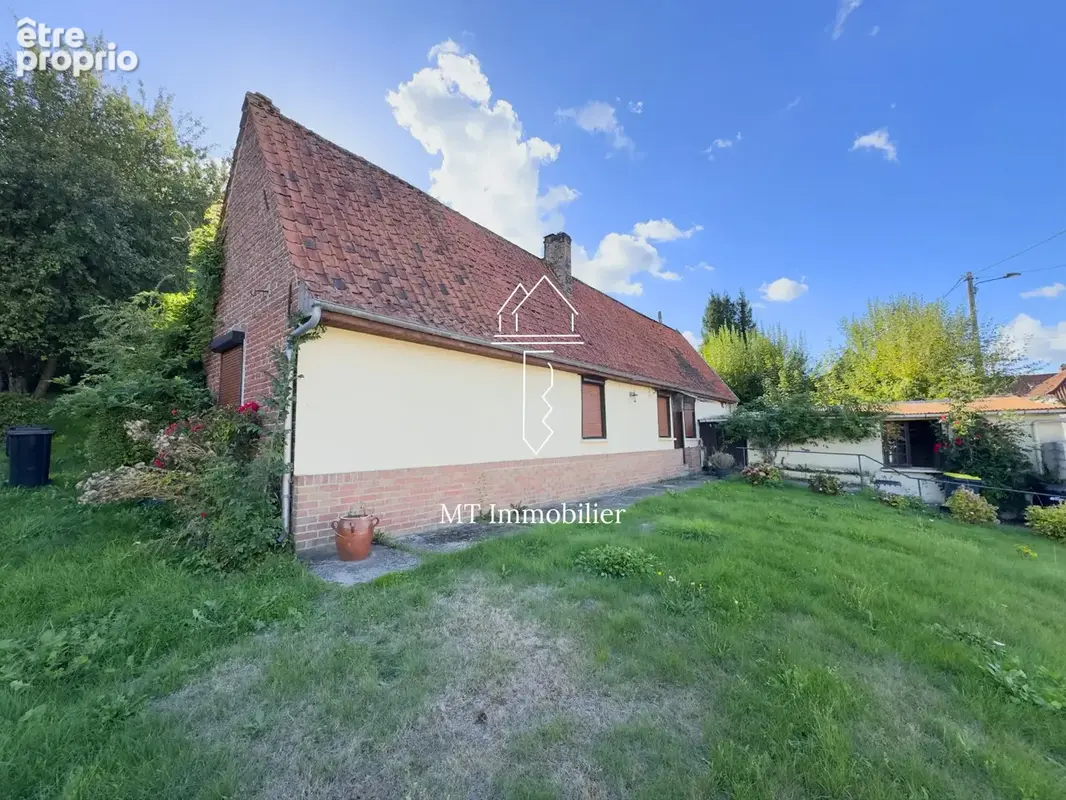 Maison à BEAURAINVILLE