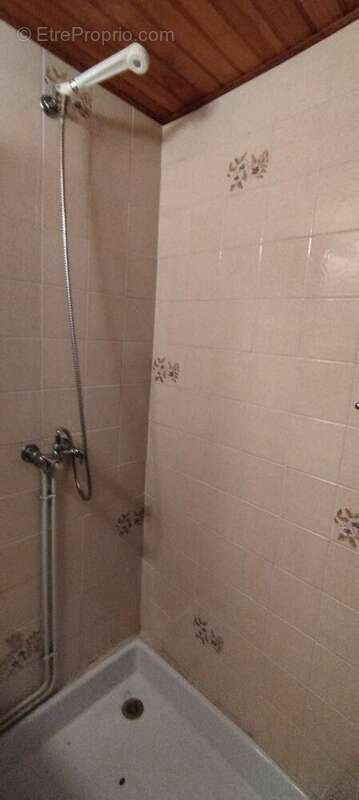 Maison 50 m² à Asprieres  - photo 7