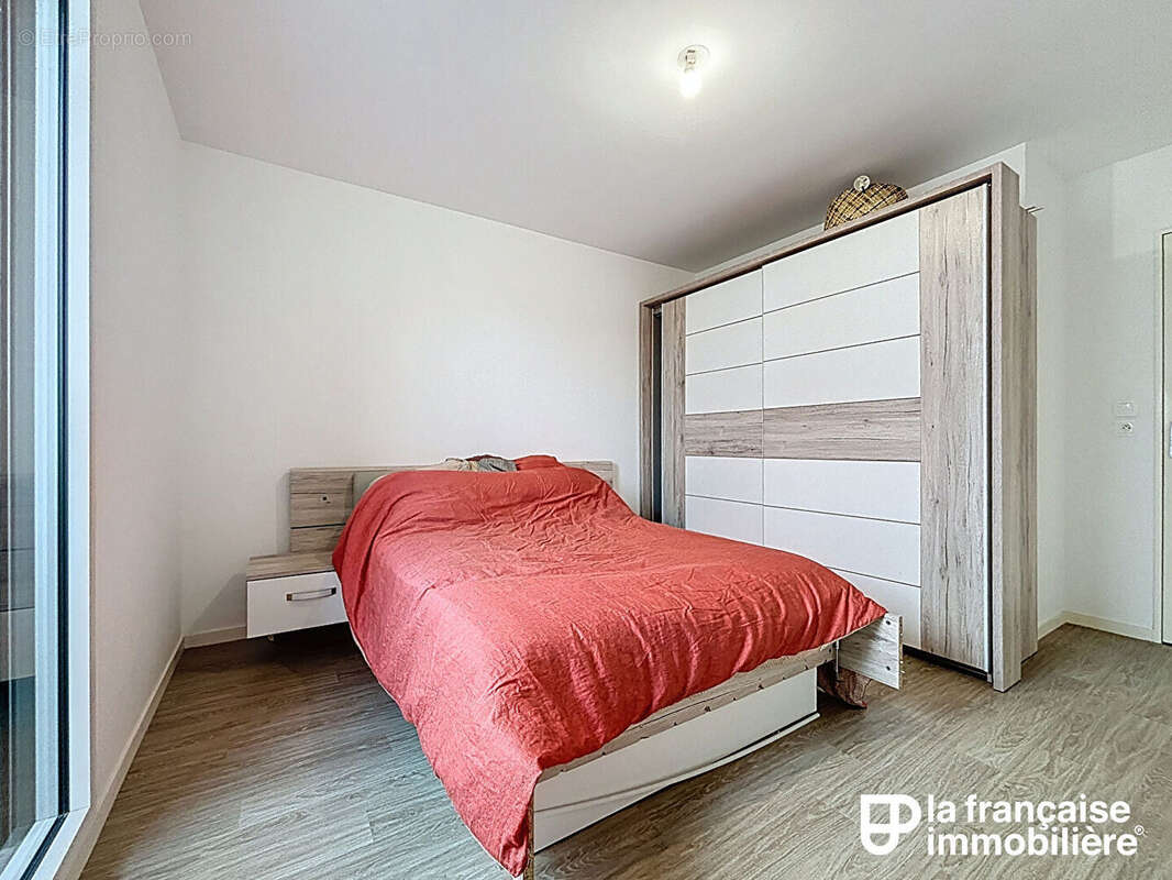 Appartement à VEZIN-LE-COQUET