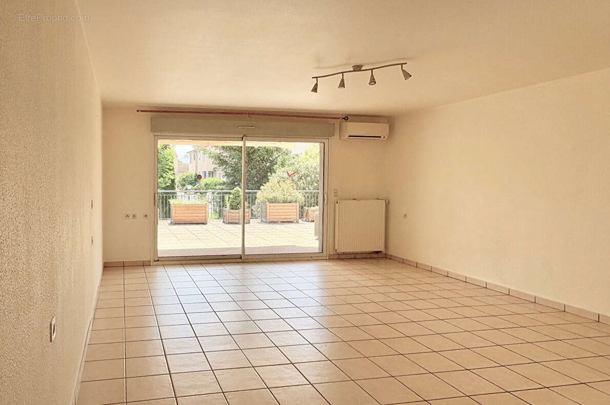 Appartement à PONT-DU-CHATEAU