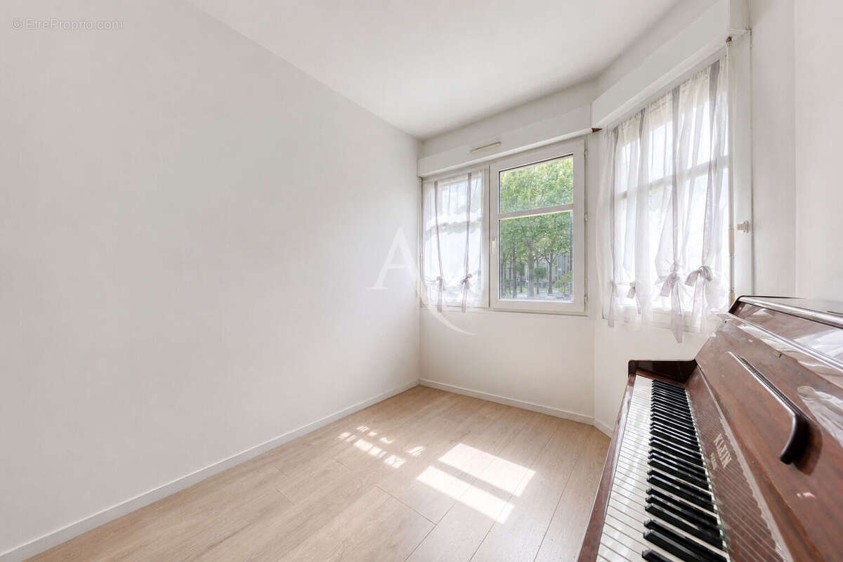 Appartement à BUSSY-SAINT-GEORGES