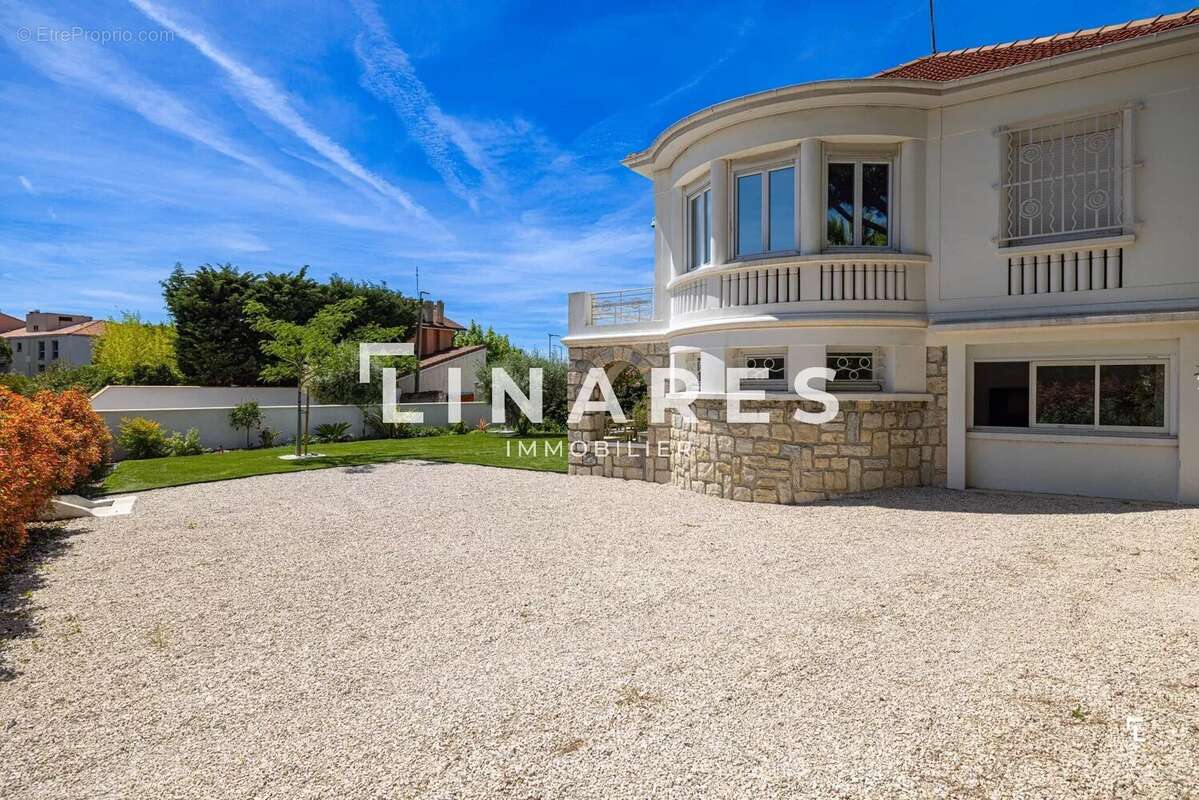 Maison à MARSEILLE-8E