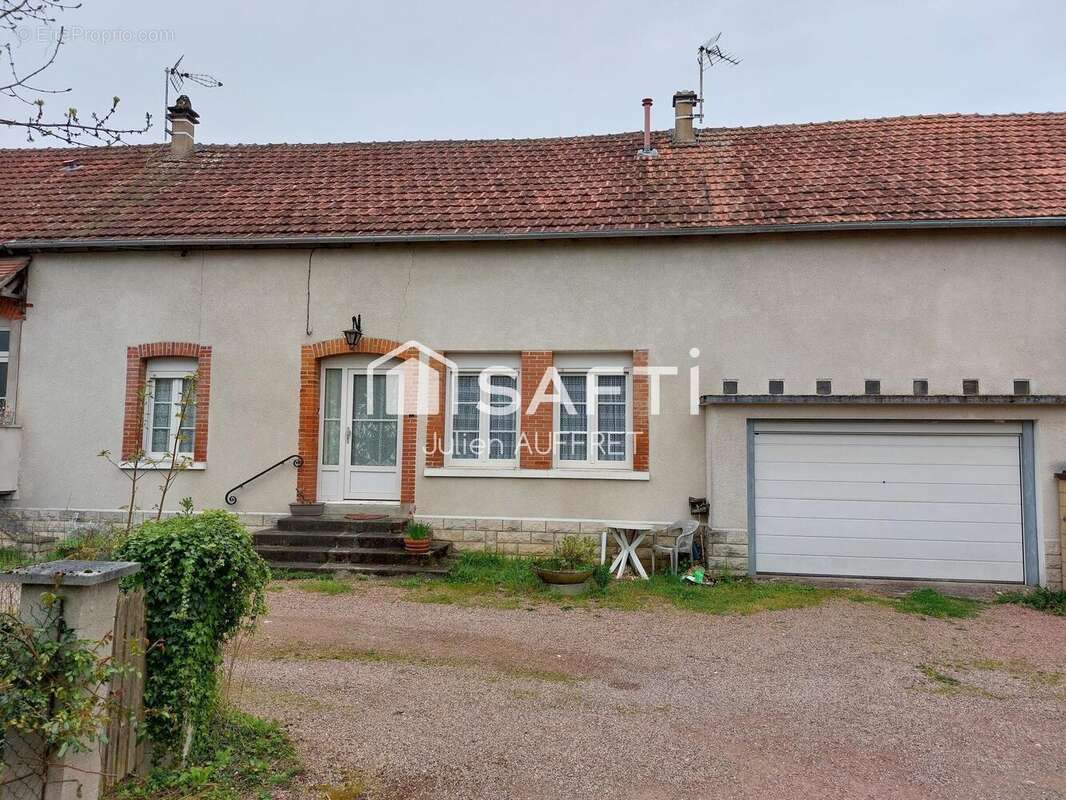 Photo 4 - Appartement à LA CHARITE-SUR-LOIRE