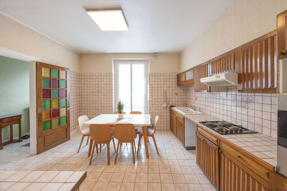 Maison à LAGNY-SUR-MARNE