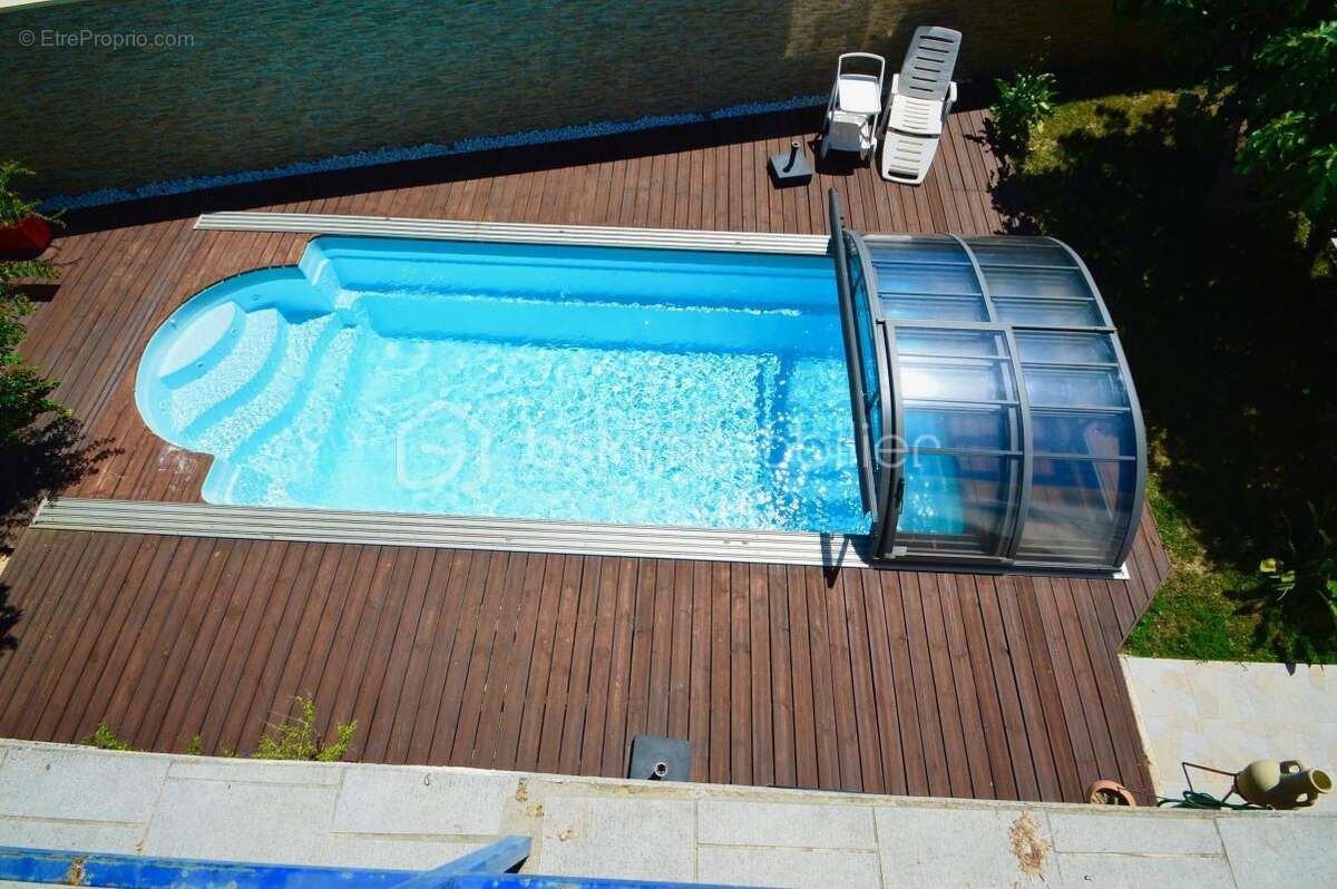Villa T7 avec piscine, appartement à l'étage et un studio - photo 20