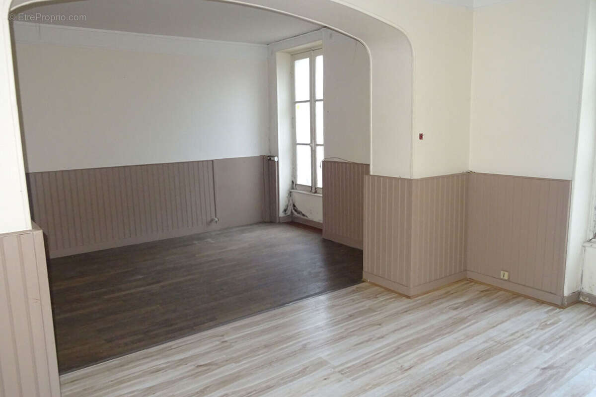 Maison à LA FERTE-BERNARD