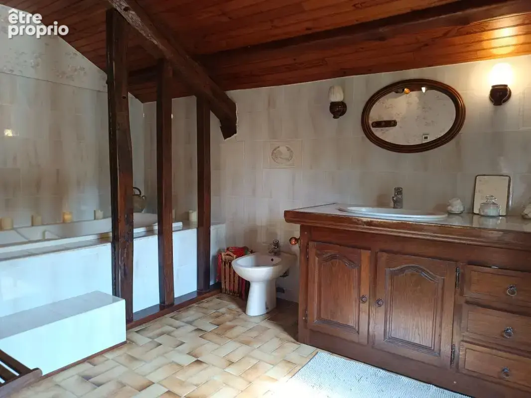 Authentique maison de charme avec dependances - photo 16