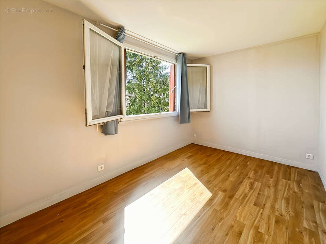 Appartement 64m² à bièvres - photo 6
