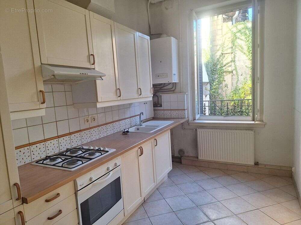 Appartement à LYON-7E
