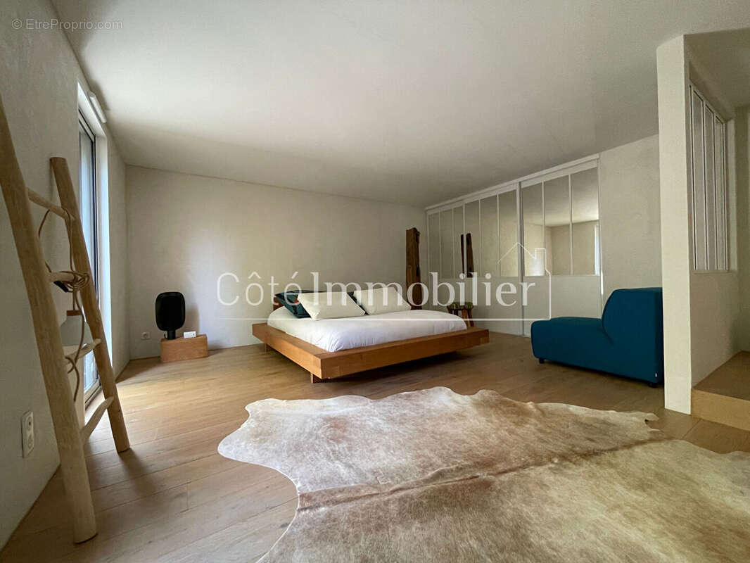 Maison à SAINT-SEBASTIEN-SUR-LOIRE