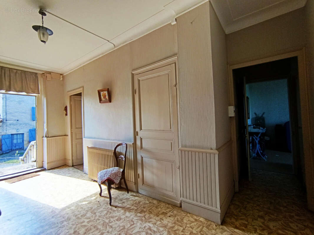 Maison à SAINT-VITE