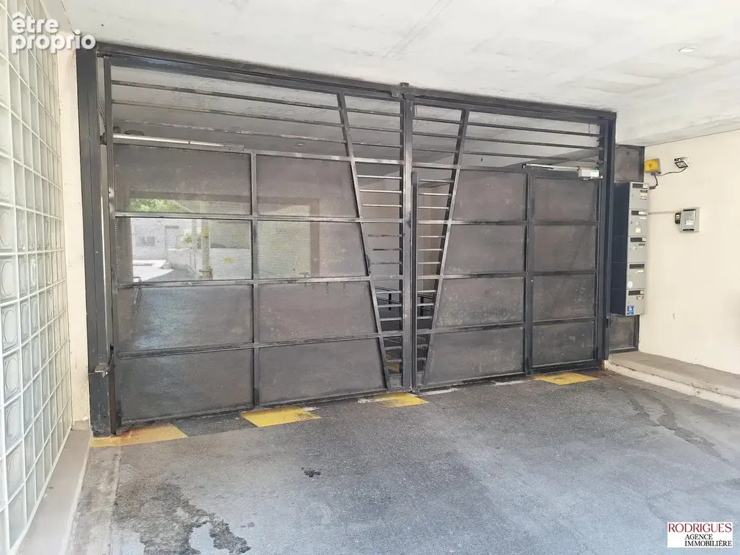 Parking à POITIERS