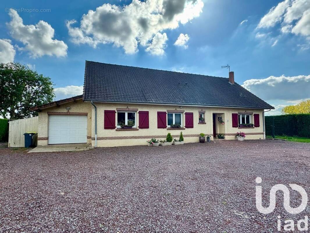 Photo 1 - Maison à SERQUES