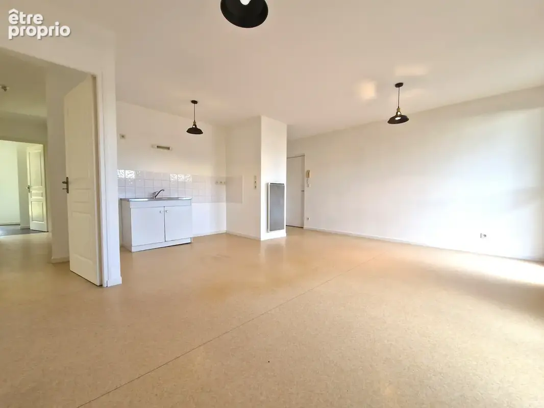 Appartement 4 pièces avec jardin privatif à 200 m du port - photo 2